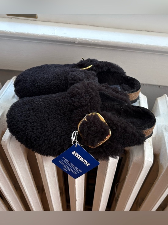 Birkenstock Shoes - Boston Teddy Shearling Big Buckle in Black NWT